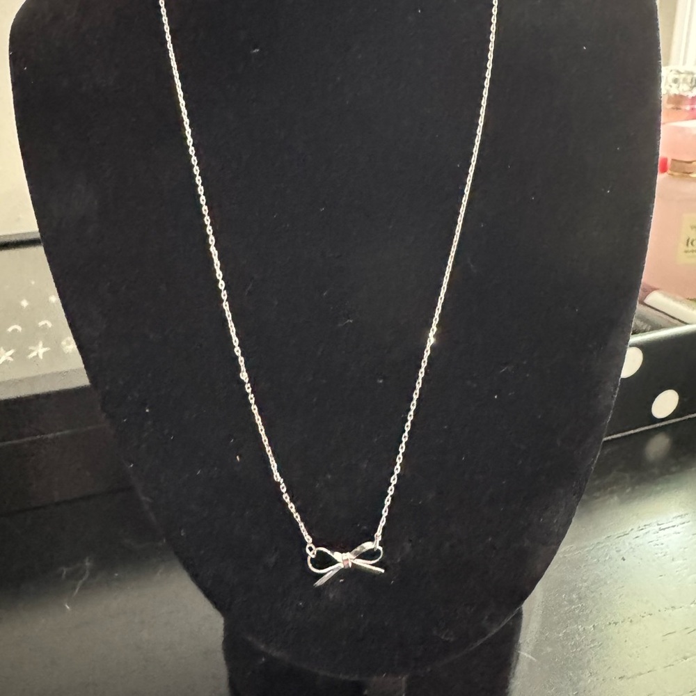Silver Bow Necklace